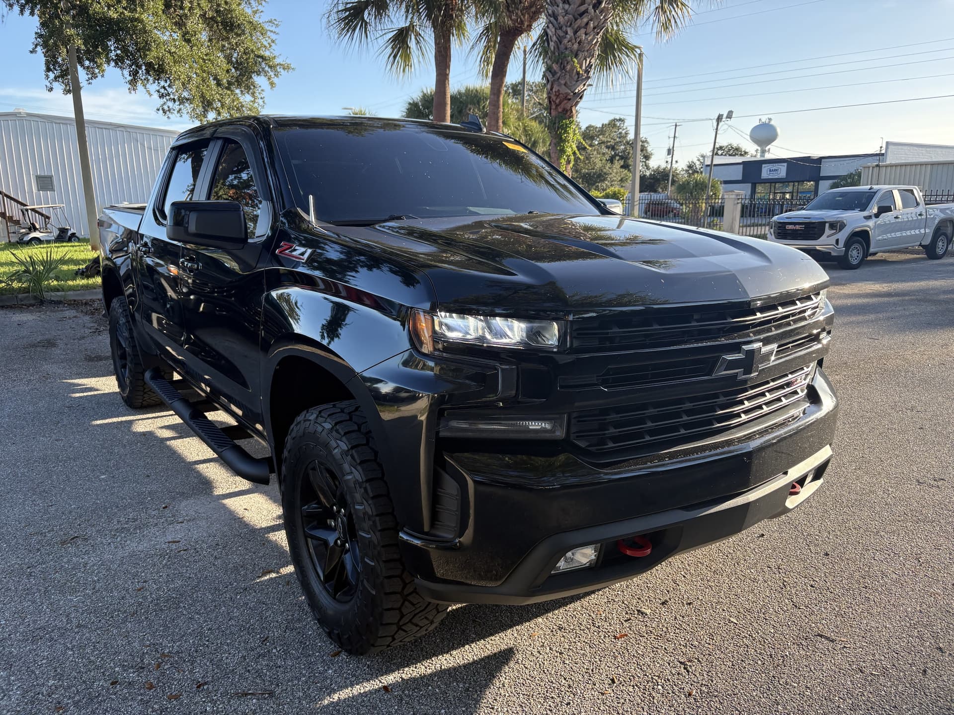 2021 Chevrolet Silverado 1500 LT Trail Boss — photo 1 of 11