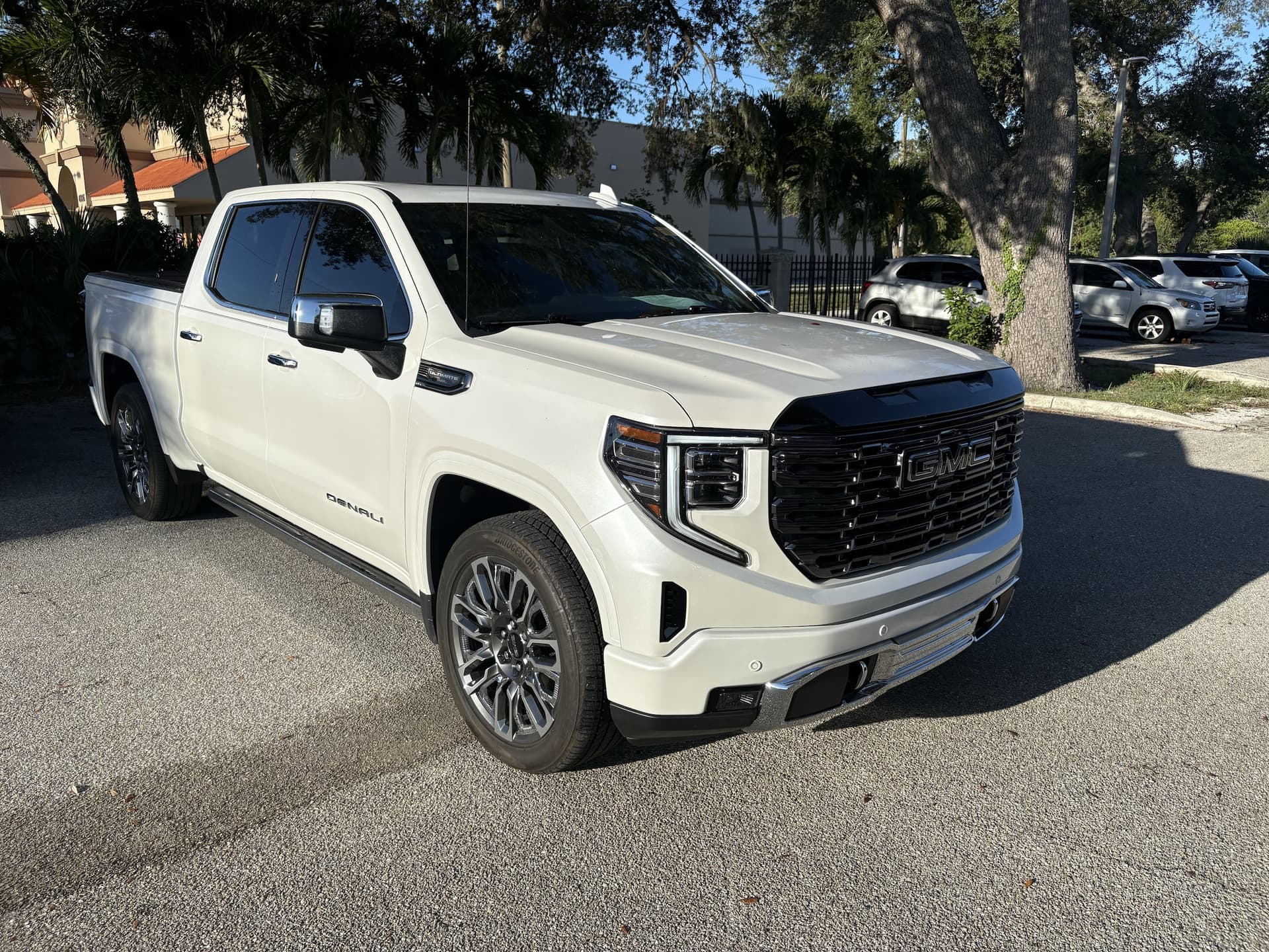 2025 GMC Sierra 1500 Denali Ultimate — photo 1 of 2