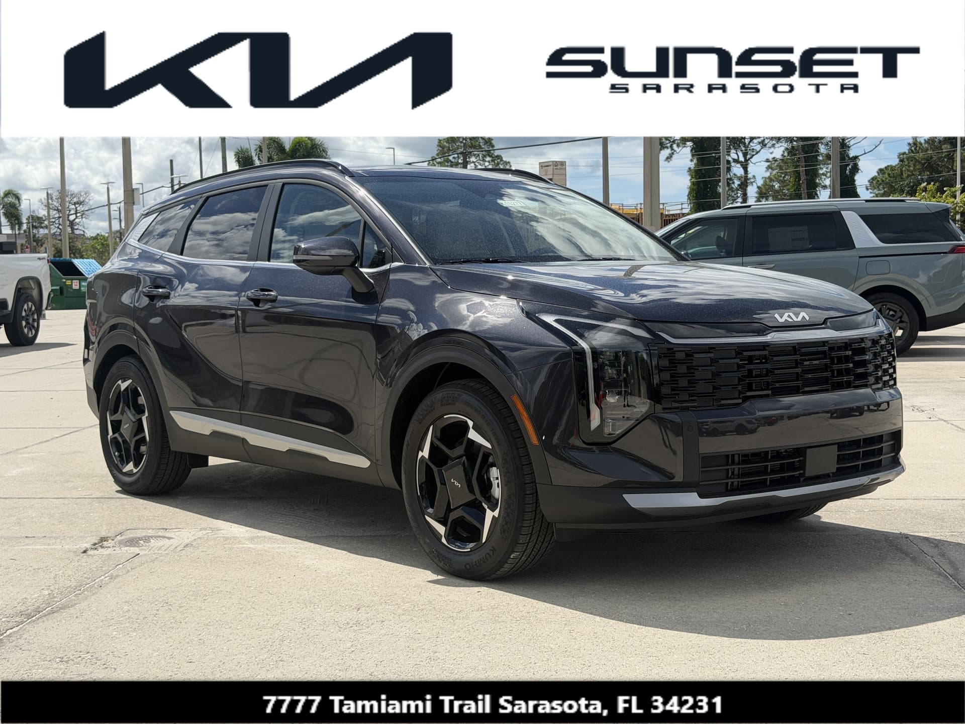 2027 Kia Sportage EX — photo 1 of 36