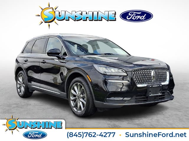 2020 Lincoln Corsair Standard — photo 1 of 31