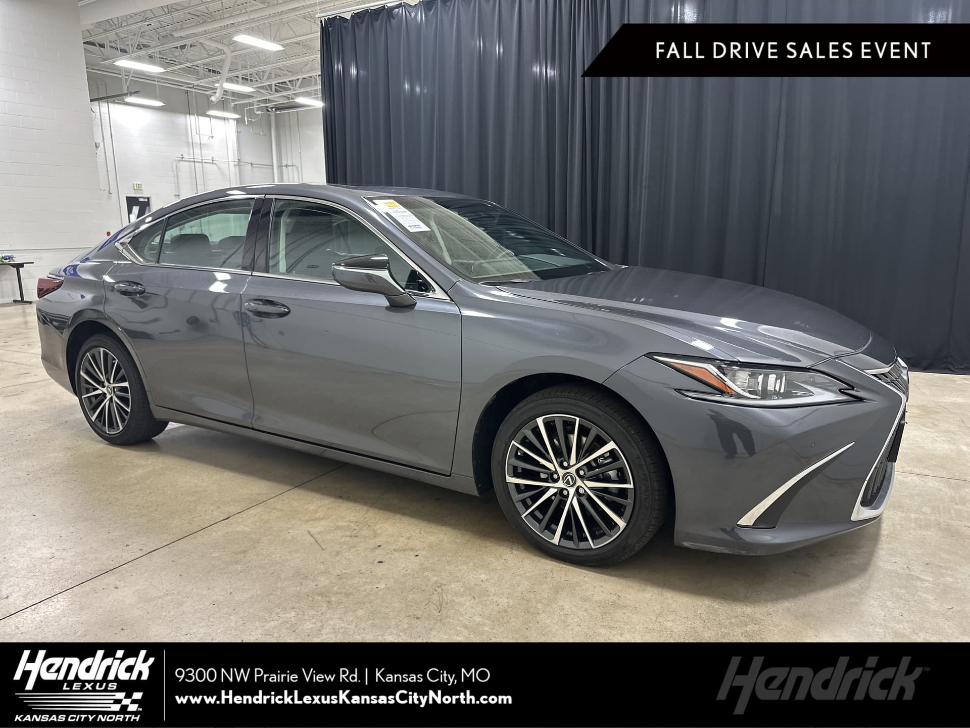 2024 Lexus ES ES 250 — photo 1 of 35