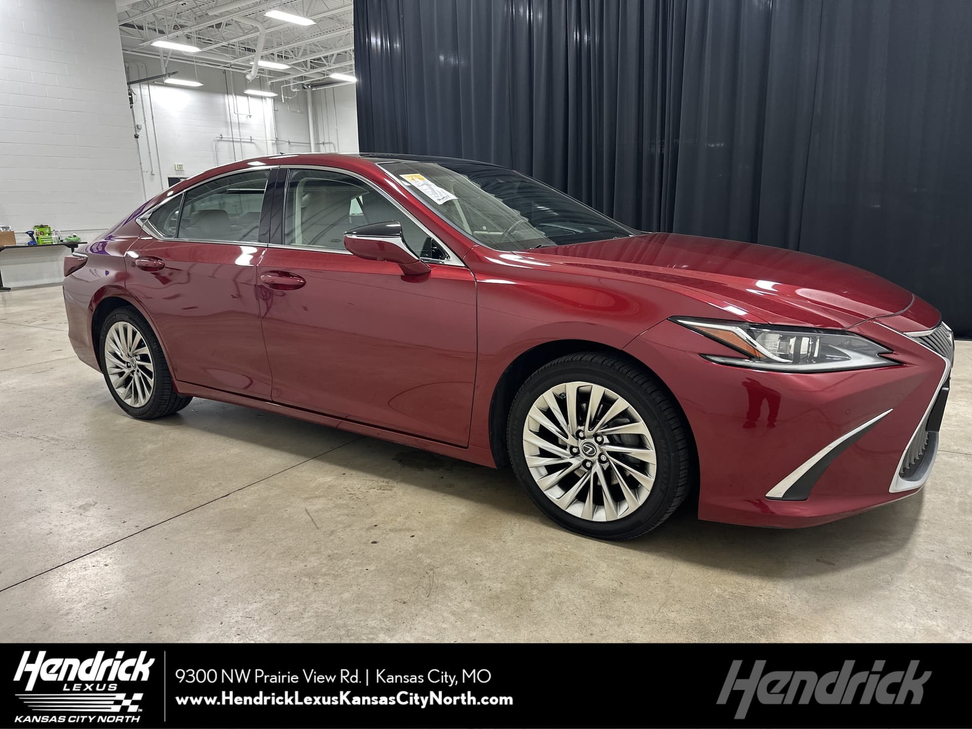 2020 Lexus ES ES 350 Luxury — photo 1 of 36