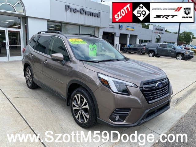 2023 Subaru Forester Base — photo 1 of 36