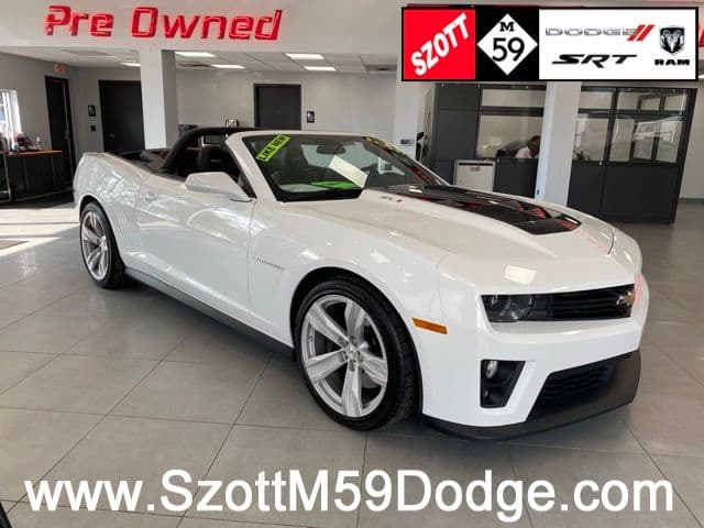 2013 Chevrolet Camaro Base — photo 1 of 30