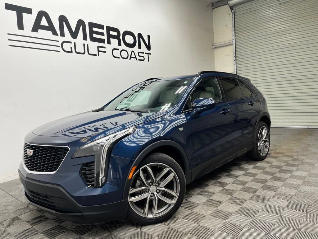 2019 Cadillac XT4 FWD Sport — photo 1 of 26