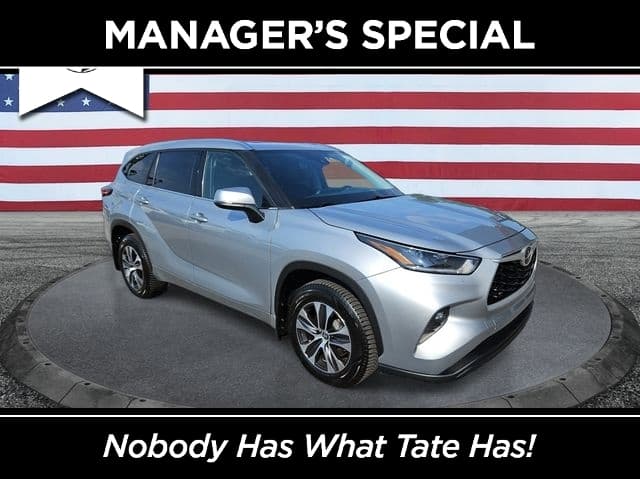 2021 Toyota Highlander XLE — photo 1 of 26