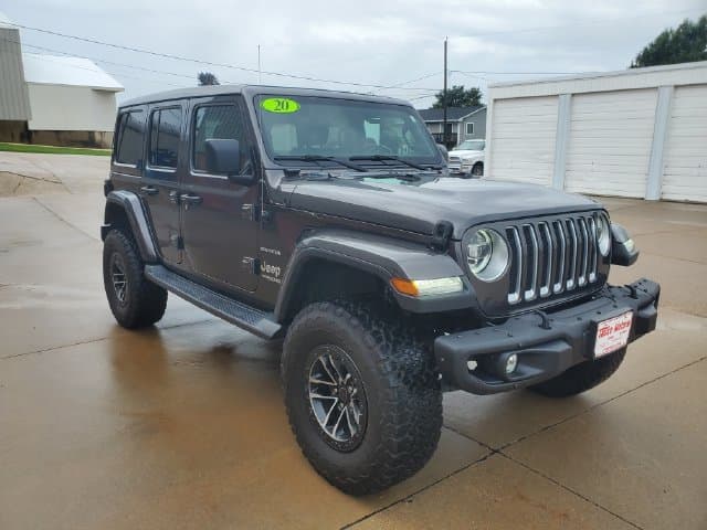 2020 Jeep Wrangler Unlimited Sahara — photo 1 of 44