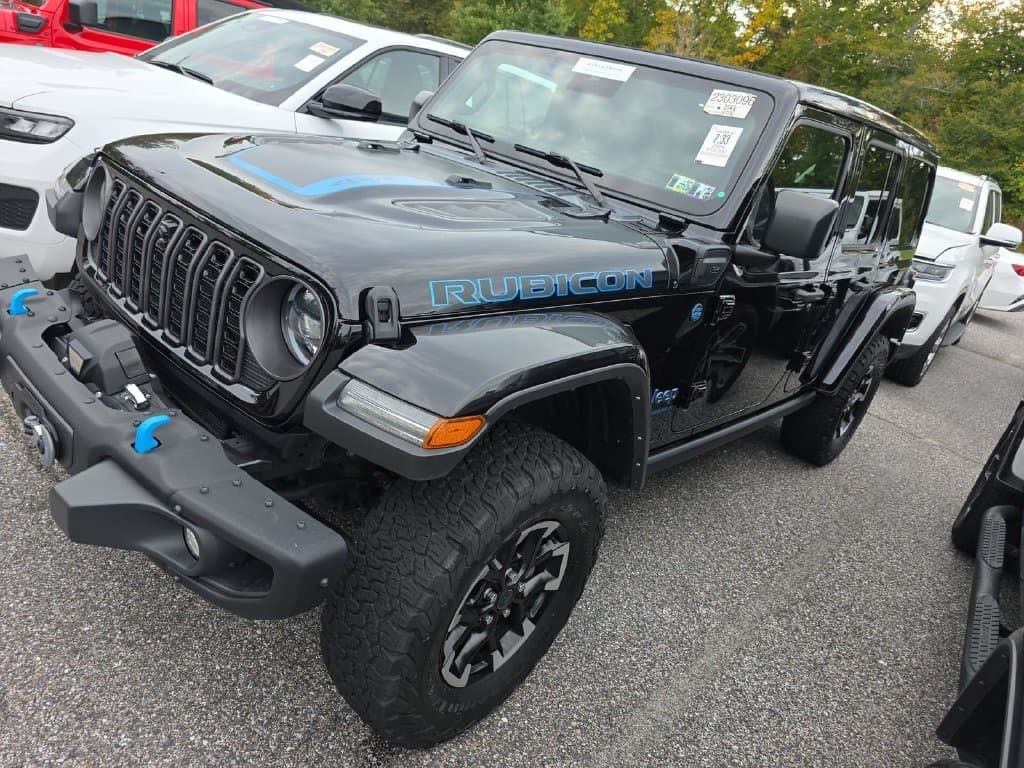 2024 Jeep Wrangler Base — photo 1 of 6