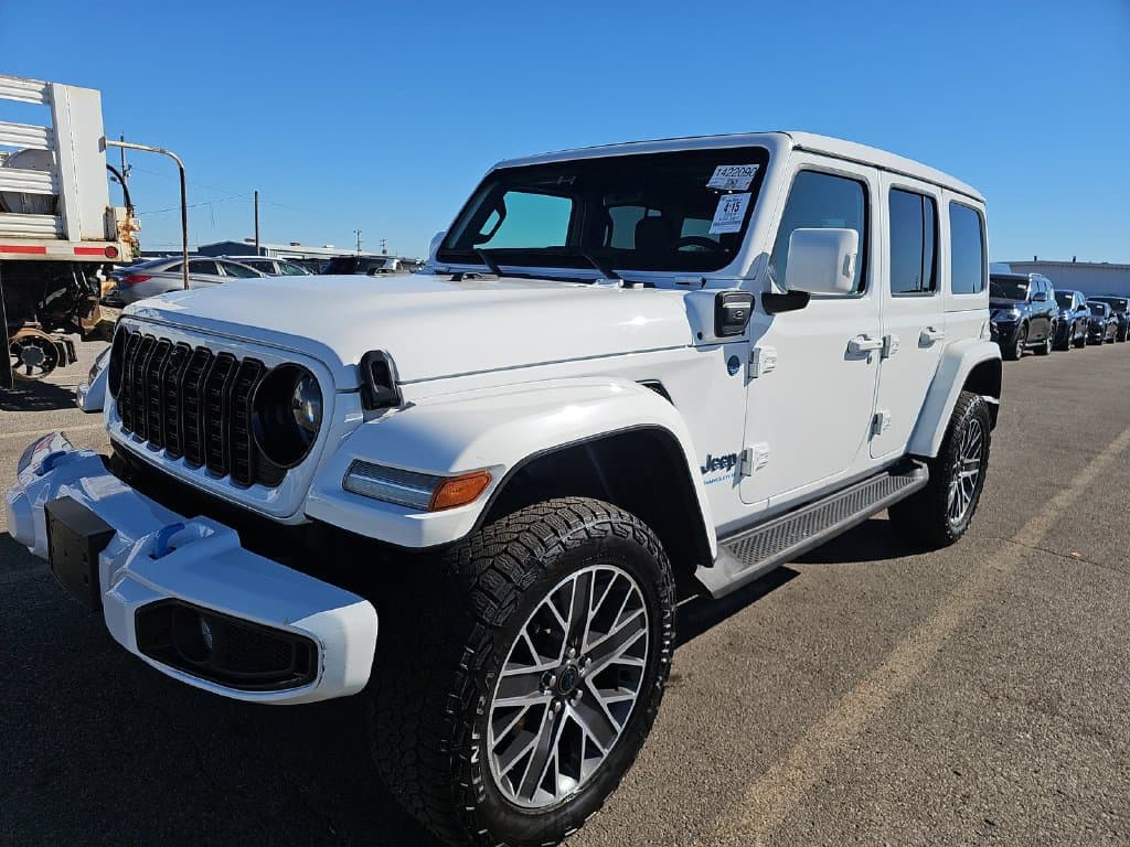 2024 Jeep Wrangler Base — photo 1 of 6