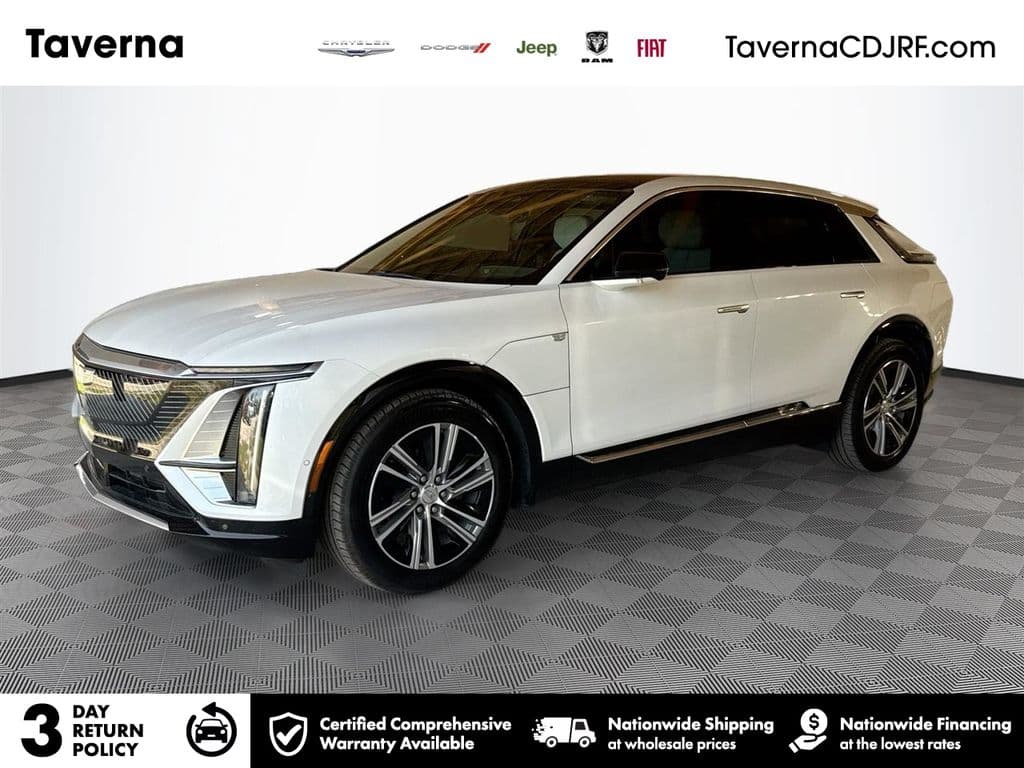 2024 Cadillac LYRIQ Luxury — photo 1 of 36