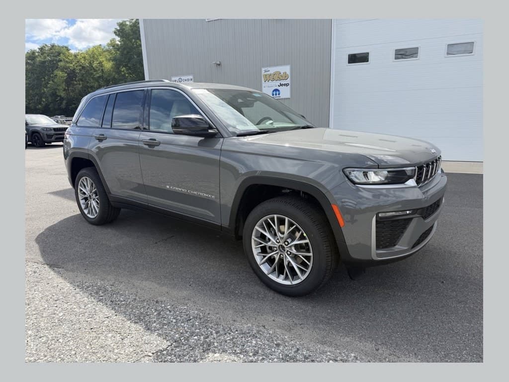 2027 Jeep Grand Cherokee Limited — photo 1 of 22