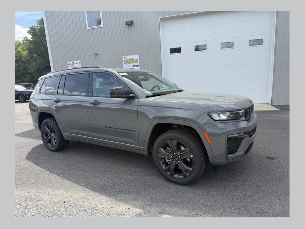 2027 Jeep Grand Cherokee L Limited Reserve — photo 1 of 22