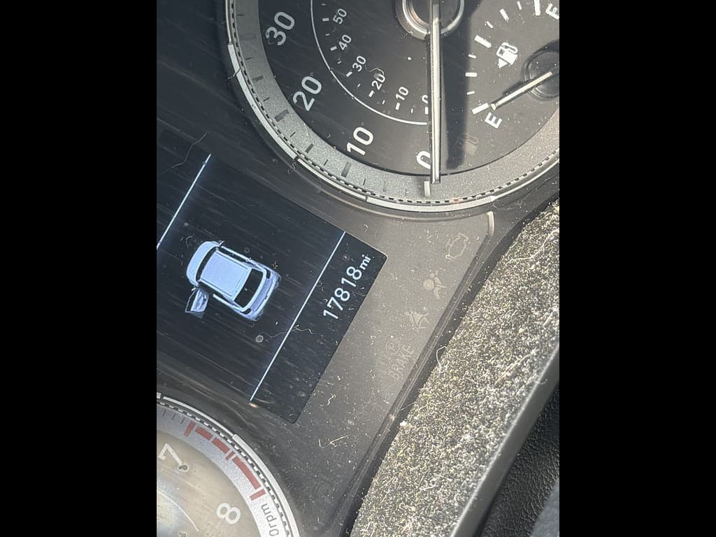 2022 Hyundai Venue Limited — photo 1 of 7