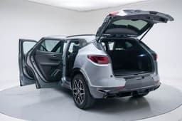 Extra Photo