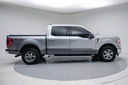 Extra Photo