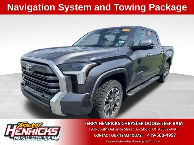 2022 Toyota Tundra 4WD Limited — photo 1 of 12
