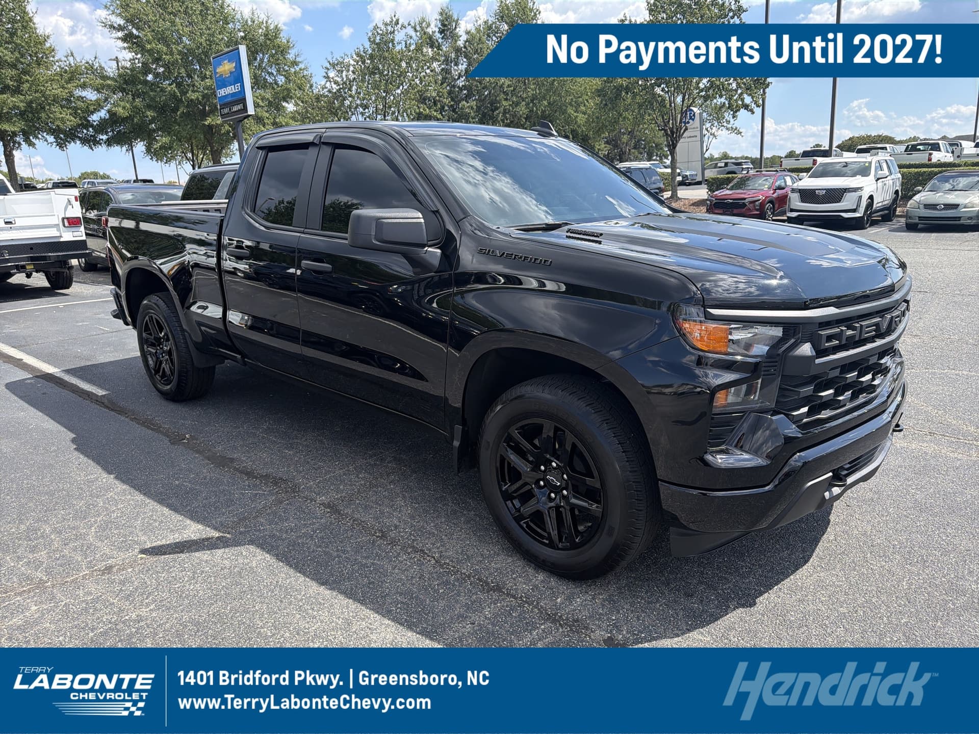 2026 Chevrolet Silverado 1500 Custom — photo 1 of 12