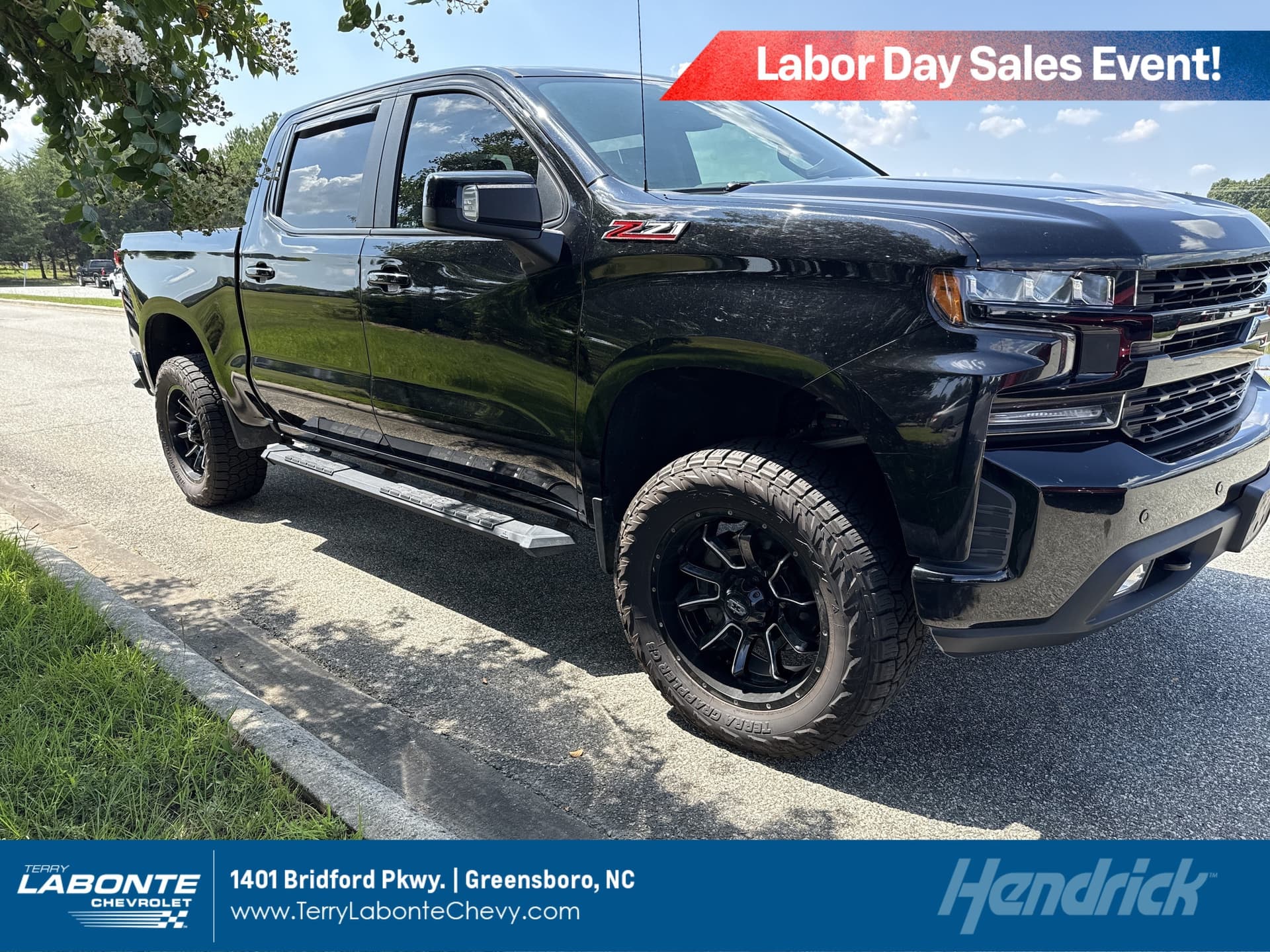 2022 Chevrolet Silverado 1500 LTD RST — photo 1 of 12