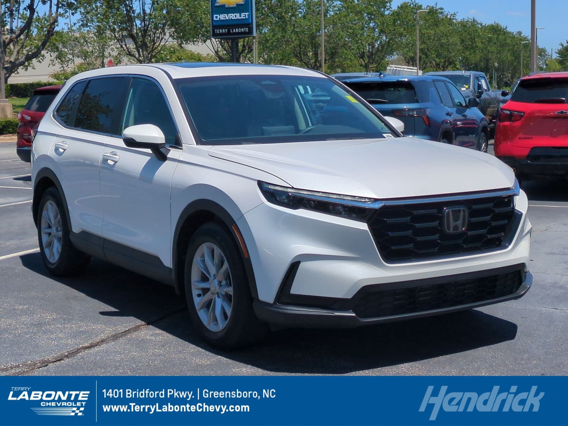 2023 Honda CR-V EX — photo 1 of 34
