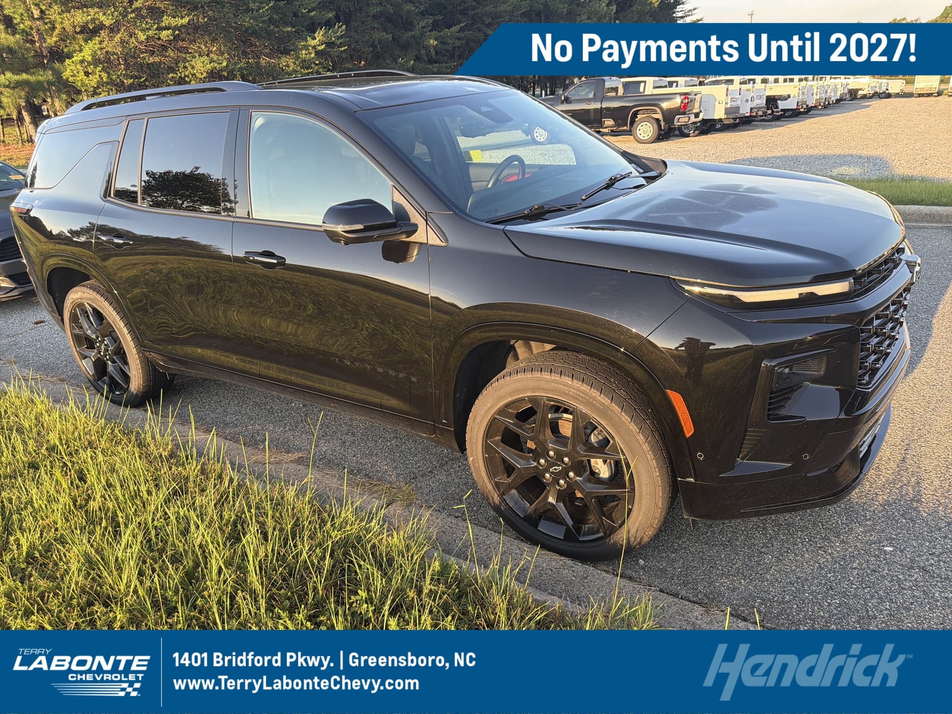 2024 Chevrolet Traverse AWD RS — photo 1 of 12