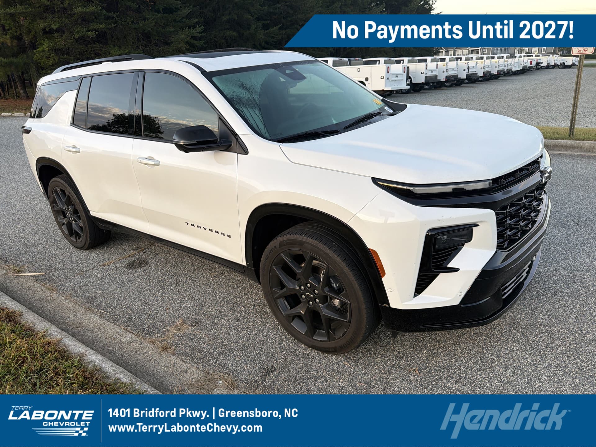 2024 Chevrolet Traverse FWD RS — photo 1 of 12