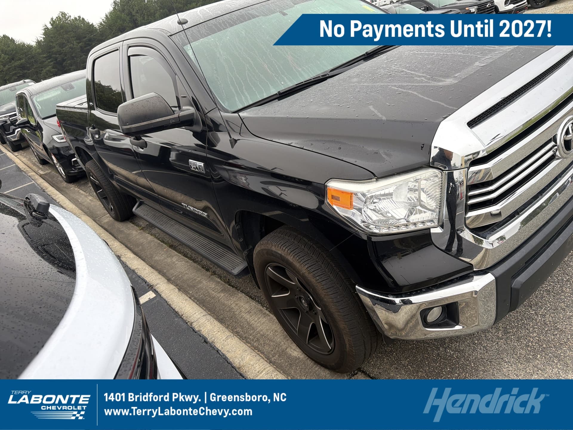 2017 Toyota Tundra 2WD SR5 — photo 1 of 12