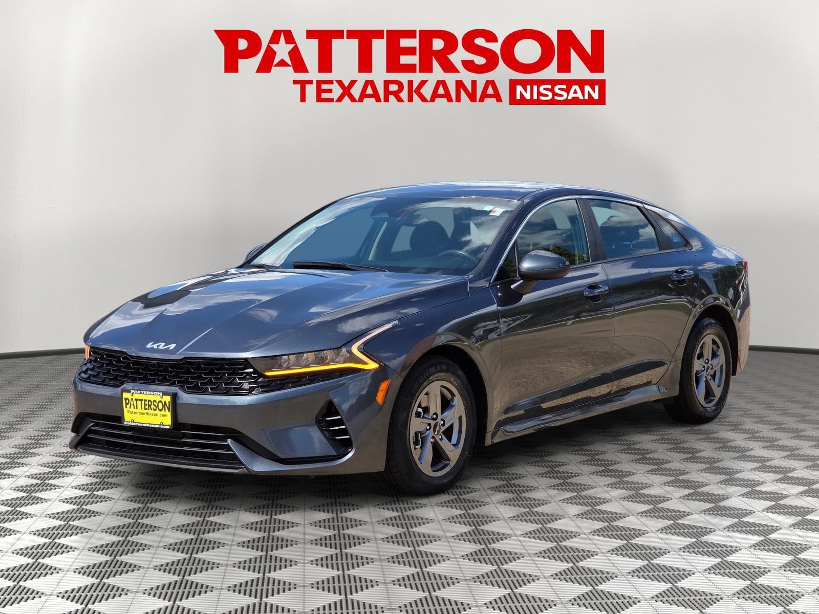 2022 Kia K5 LXS — photo 1 of 35