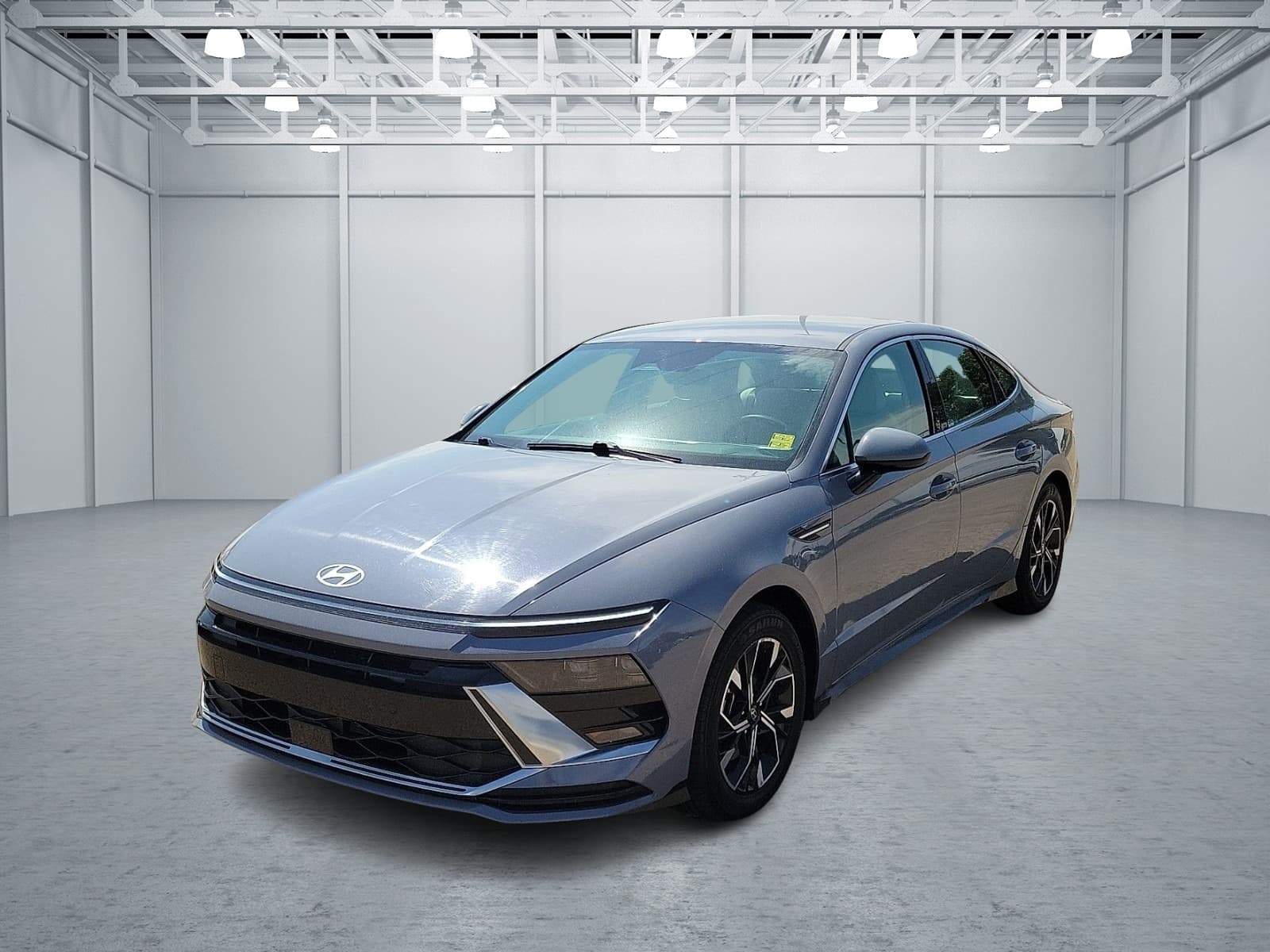 2025 Hyundai Sonata SEL — photo 1 of 20
