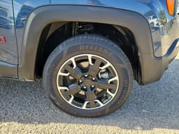 Extra Photo