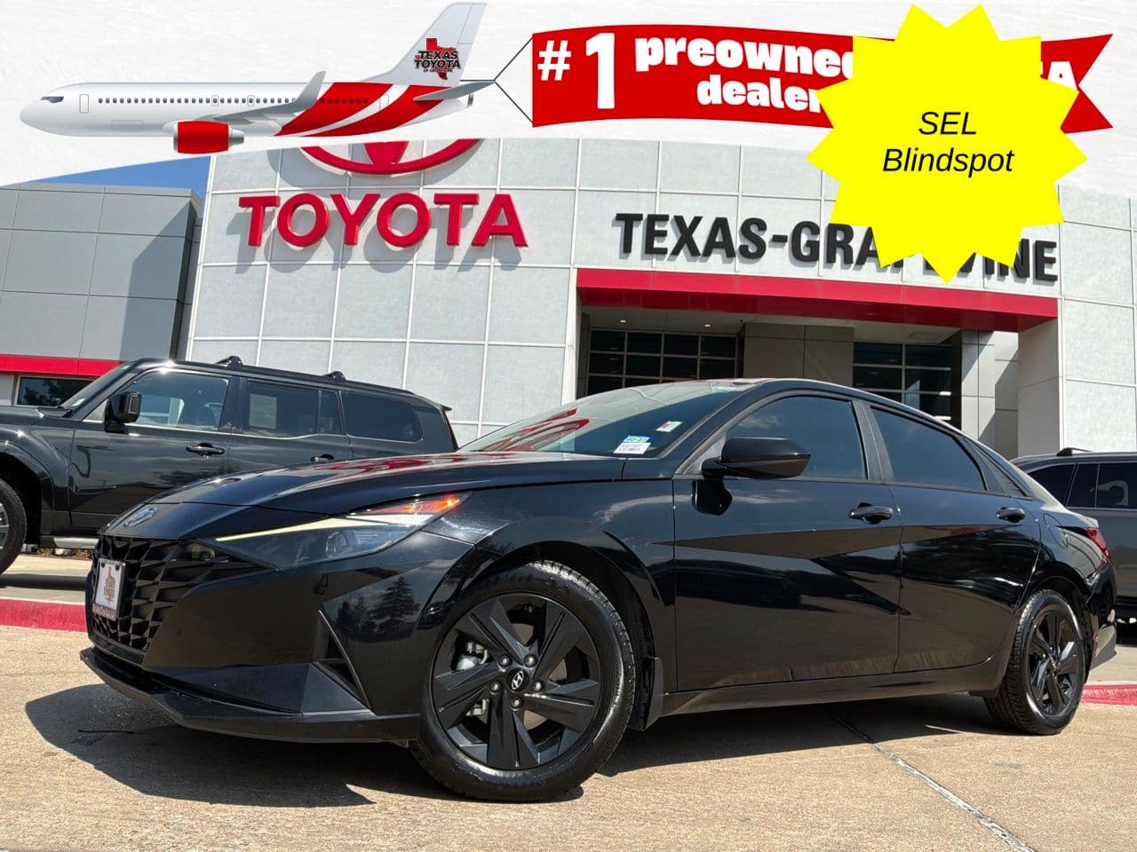 2023 Hyundai Elantra SEL — photo 1 of 40