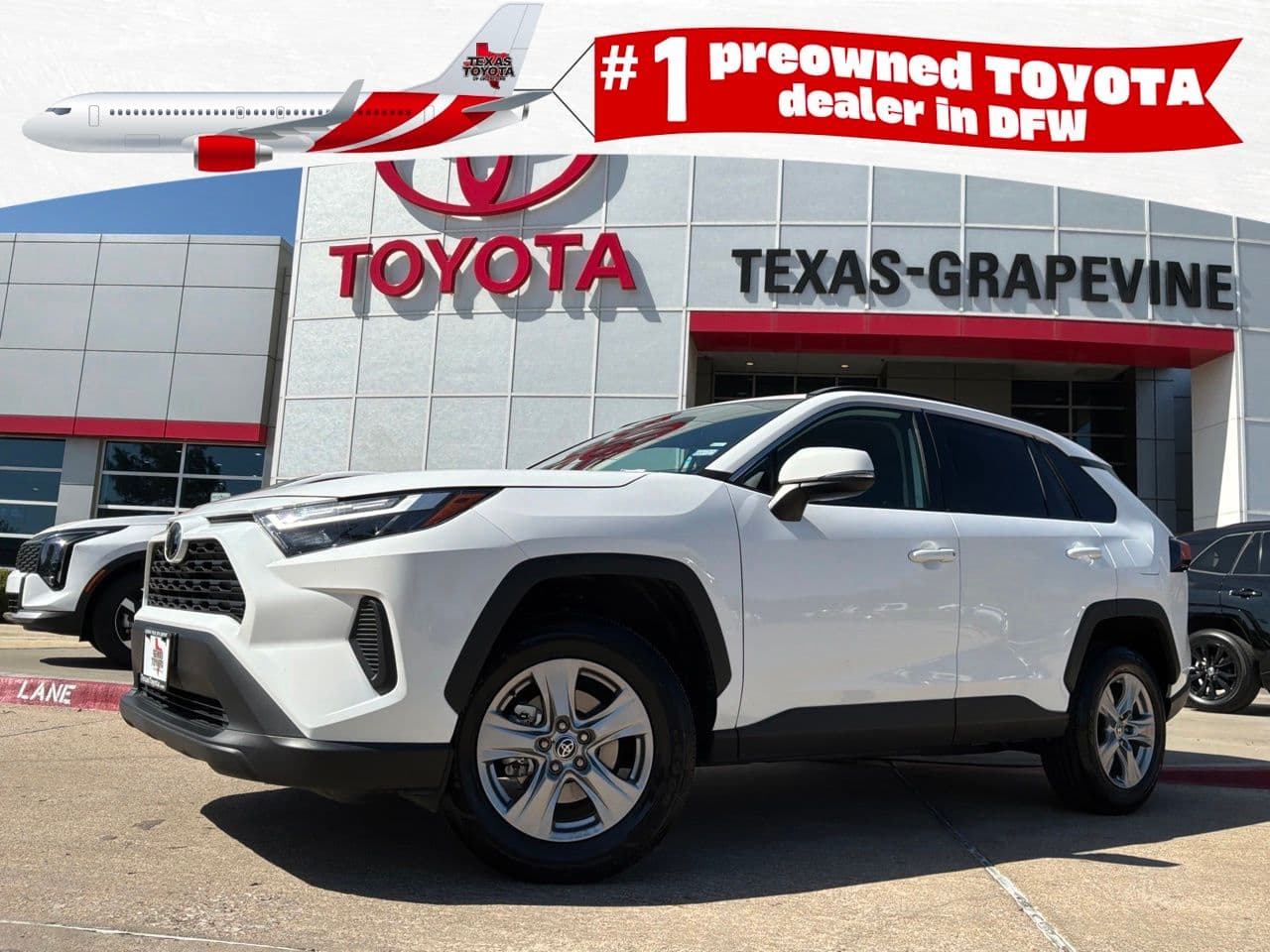 2025 Toyota RAV4 XLE — photo 1 of 42