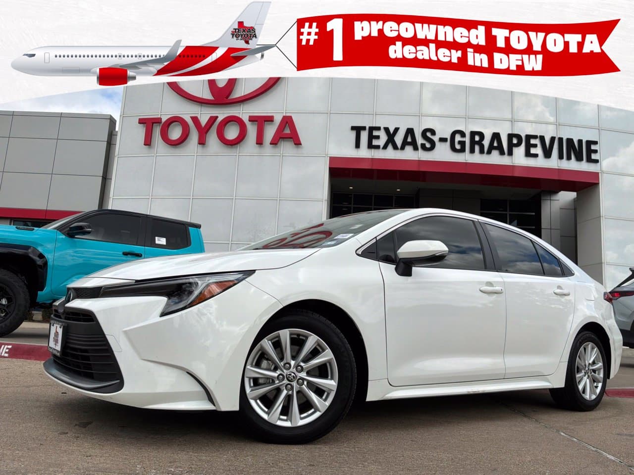 2023 Toyota Corolla Hybrid XLE — photo 1 of 43