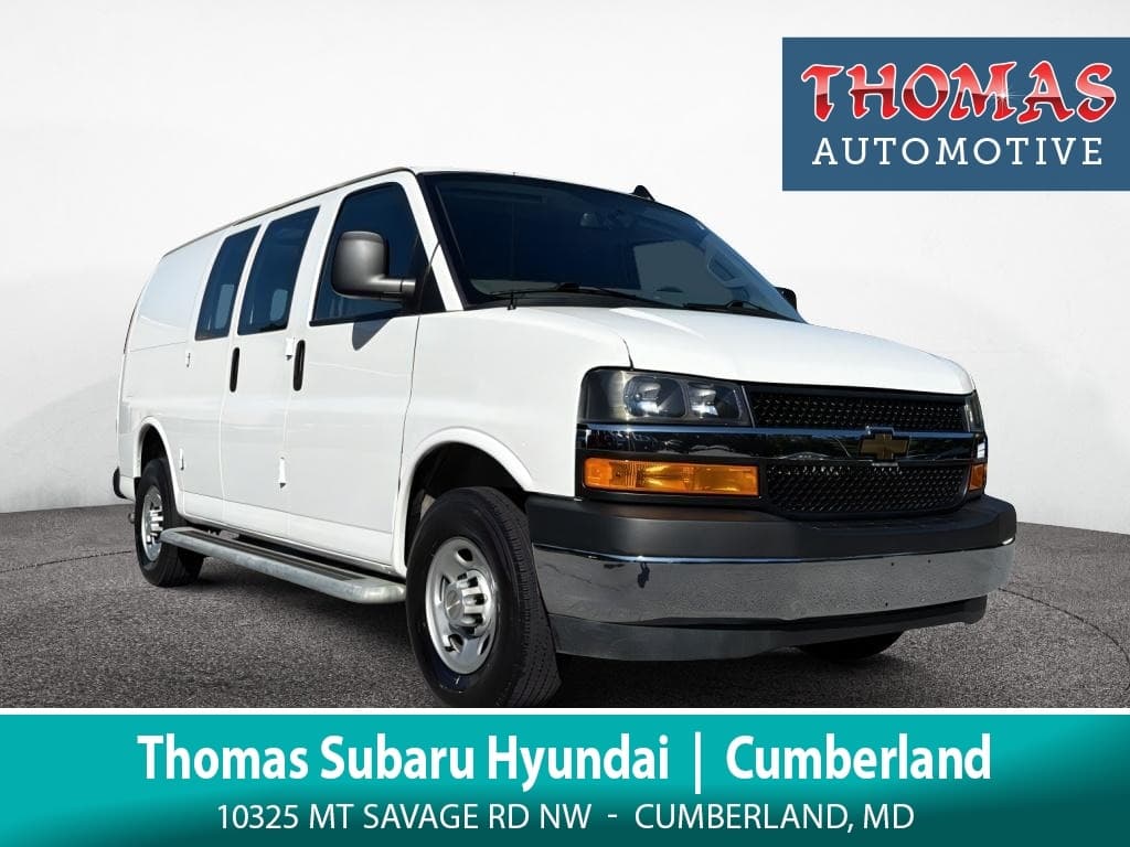 2025 Chevrolet Express Cargo Van Base — photo 1 of 23