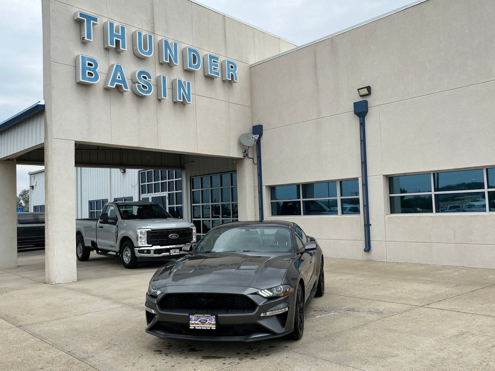 2019 Ford Mustang Ecoboost Premium — photo 1 of 23