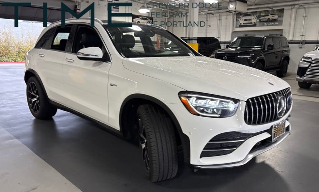 2021 Mercedes-Benz GLC Base — photo 1 of 4