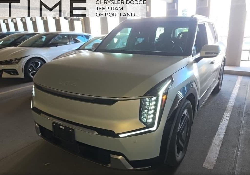 2024 Kia EV9 Land — photo 1 of 5