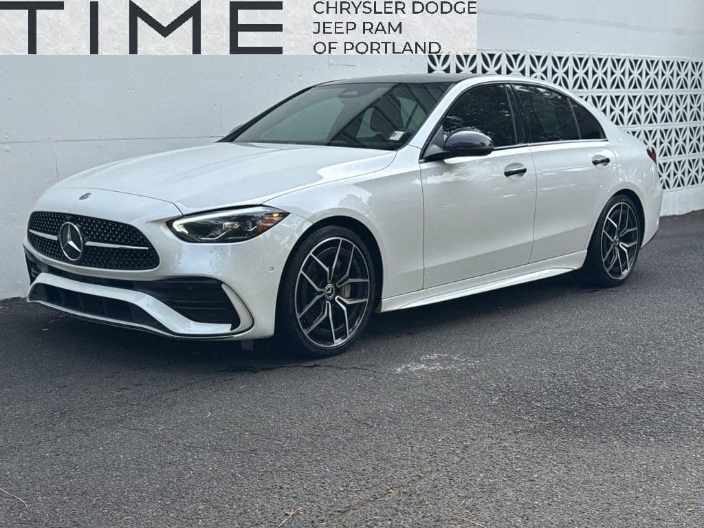 2022 Mercedes-Benz C-Class C 300 — photo 1 of 4