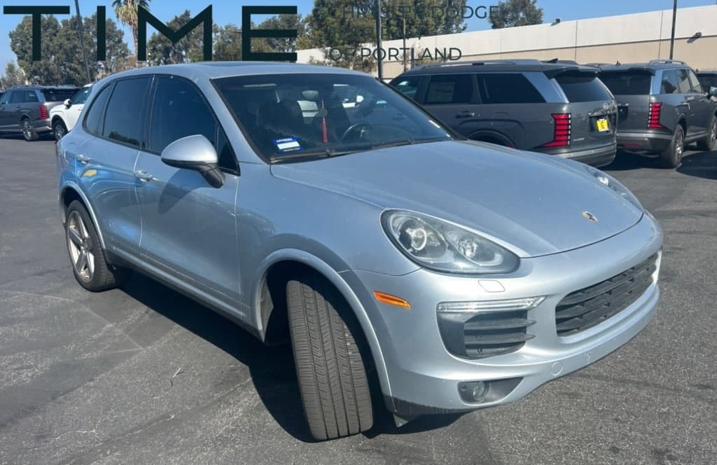 2018 Porsche Cayenne Platinum Edition — photo 1 of 3
