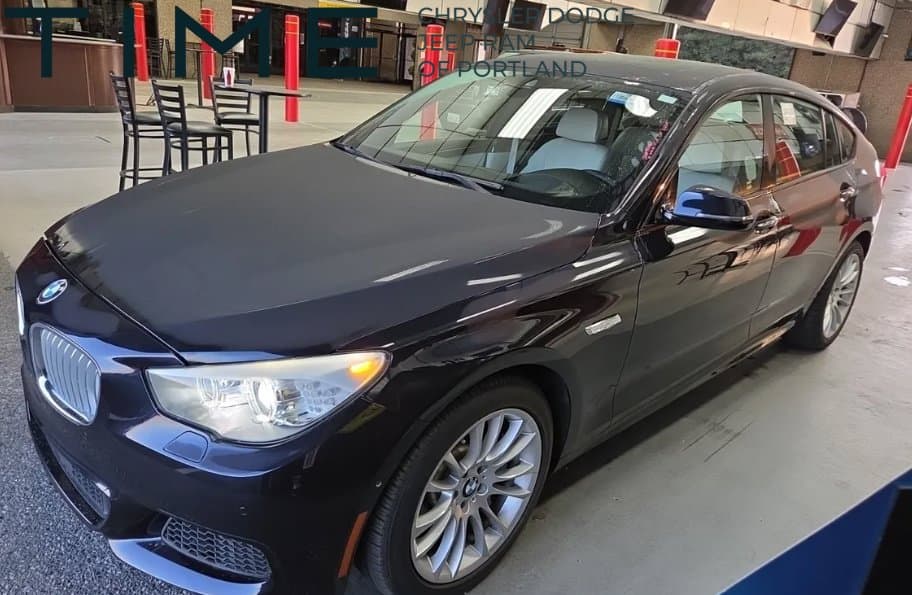 2017 BMW 5 Series 550i xDrive — photo 1 of 8