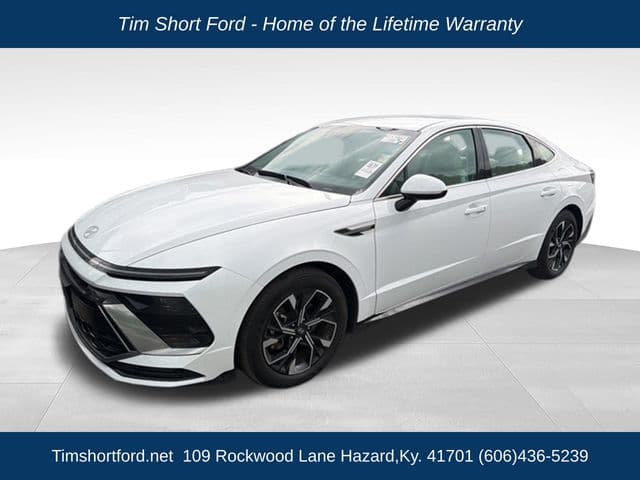 2025 Hyundai Sonata SEL — photo 1 of 4