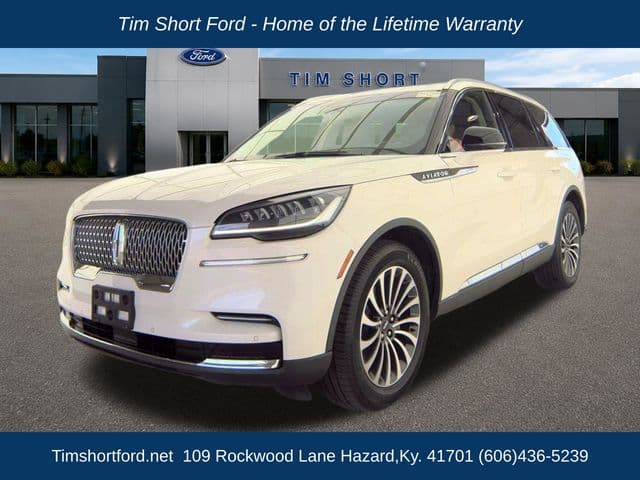 2023 Lincoln Aviator Standard — photo 1 of 4