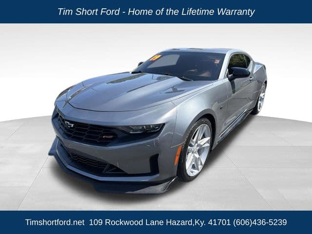 2019 Chevrolet Camaro Base — photo 1 of 23