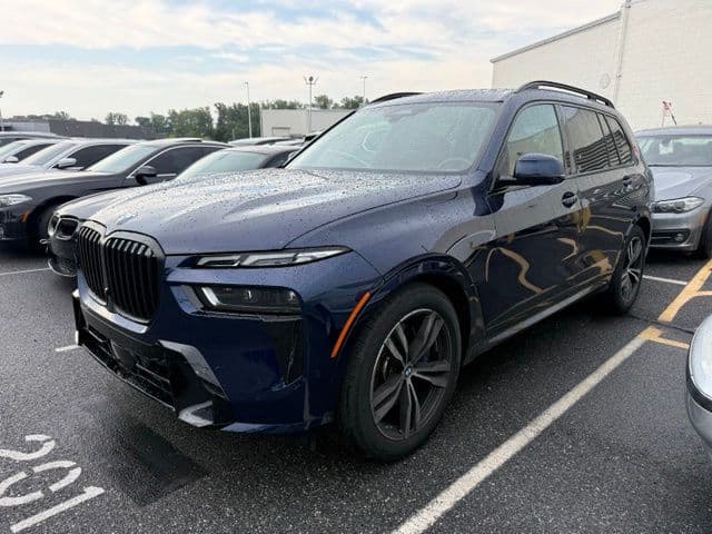 2026 BMW X7 xDrive40i — photo 1 of 11