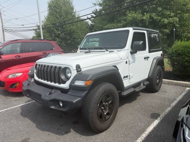 2025 Jeep Wrangler Sport — photo 1 of 8