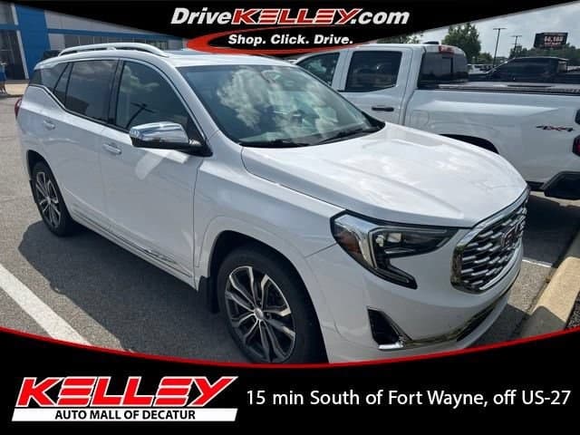 2019 GMC Terrain Denali — photo 1 of 6