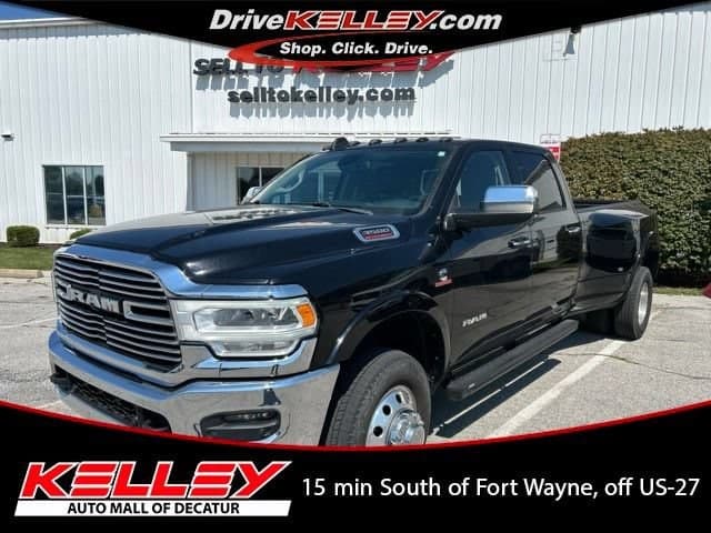2019 RAM 3500 Laramie — photo 1 of 4