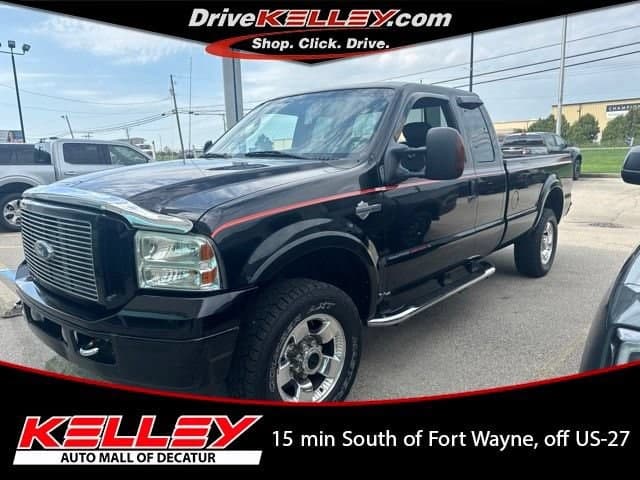 2004 Ford Super Duty F-250 Base — photo 1 of 17
