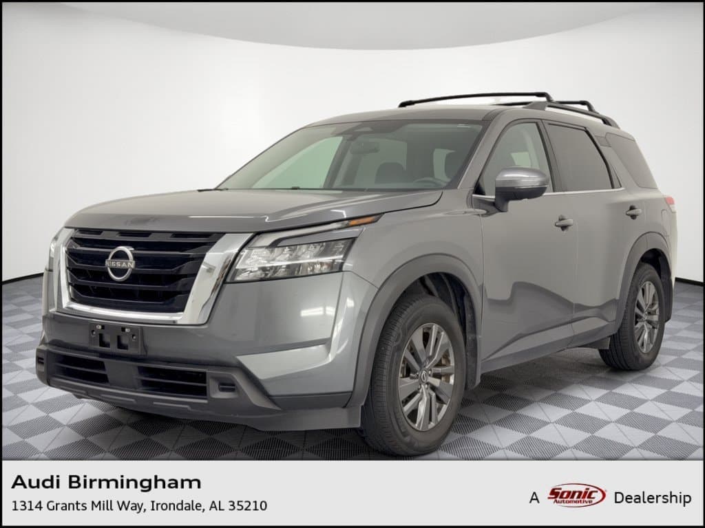 2022 Nissan Pathfinder SV — photo 1 of 32