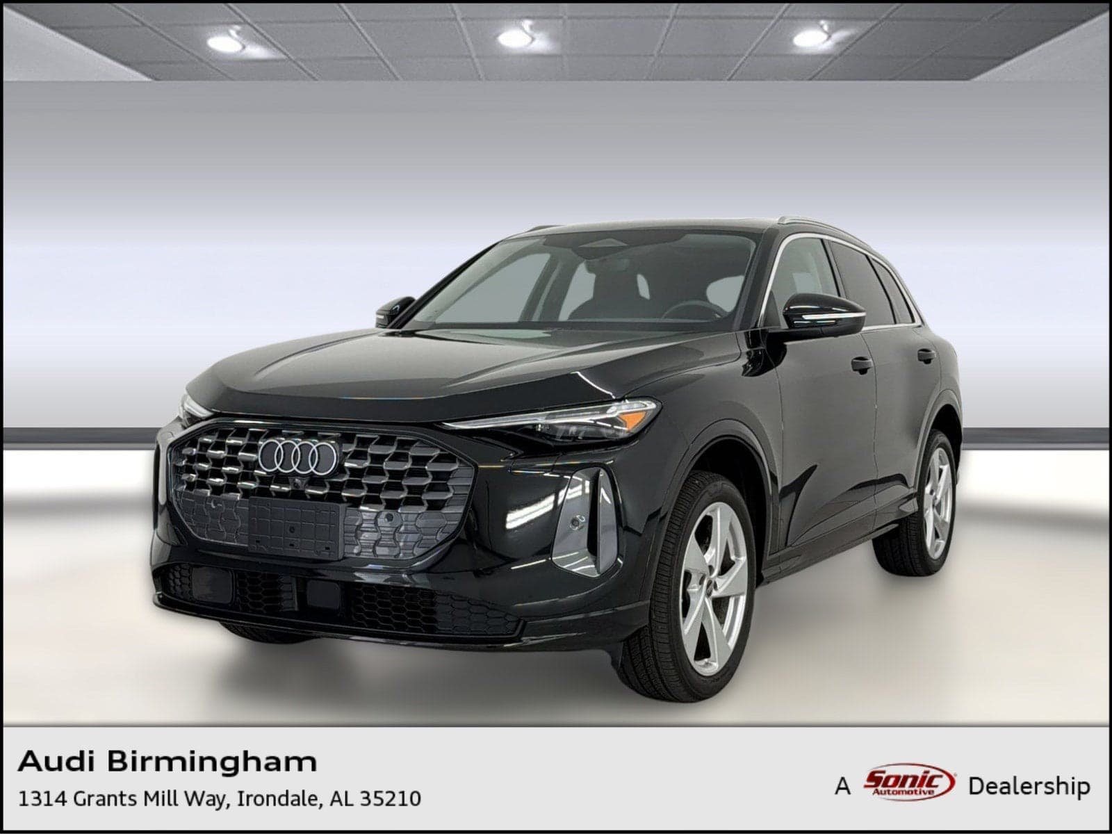 2025 Audi Q5 Premium Plus — photo 1 of 41