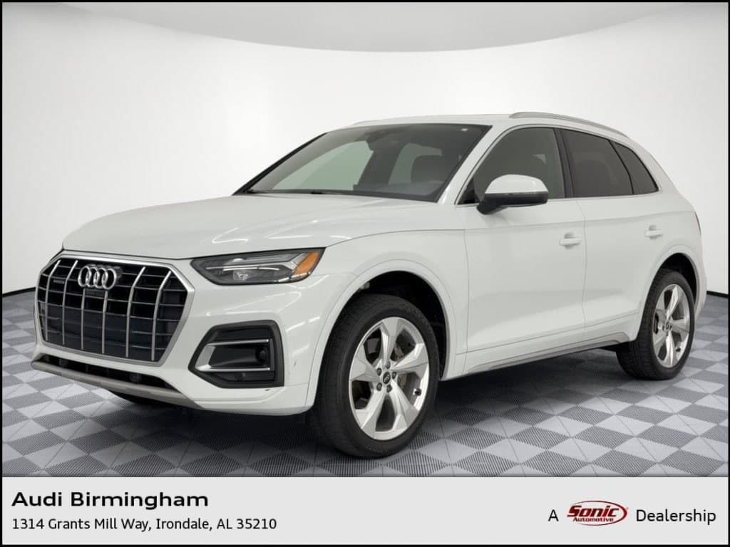 2021 Audi Q5 Premium Plus — photo 1 of 31